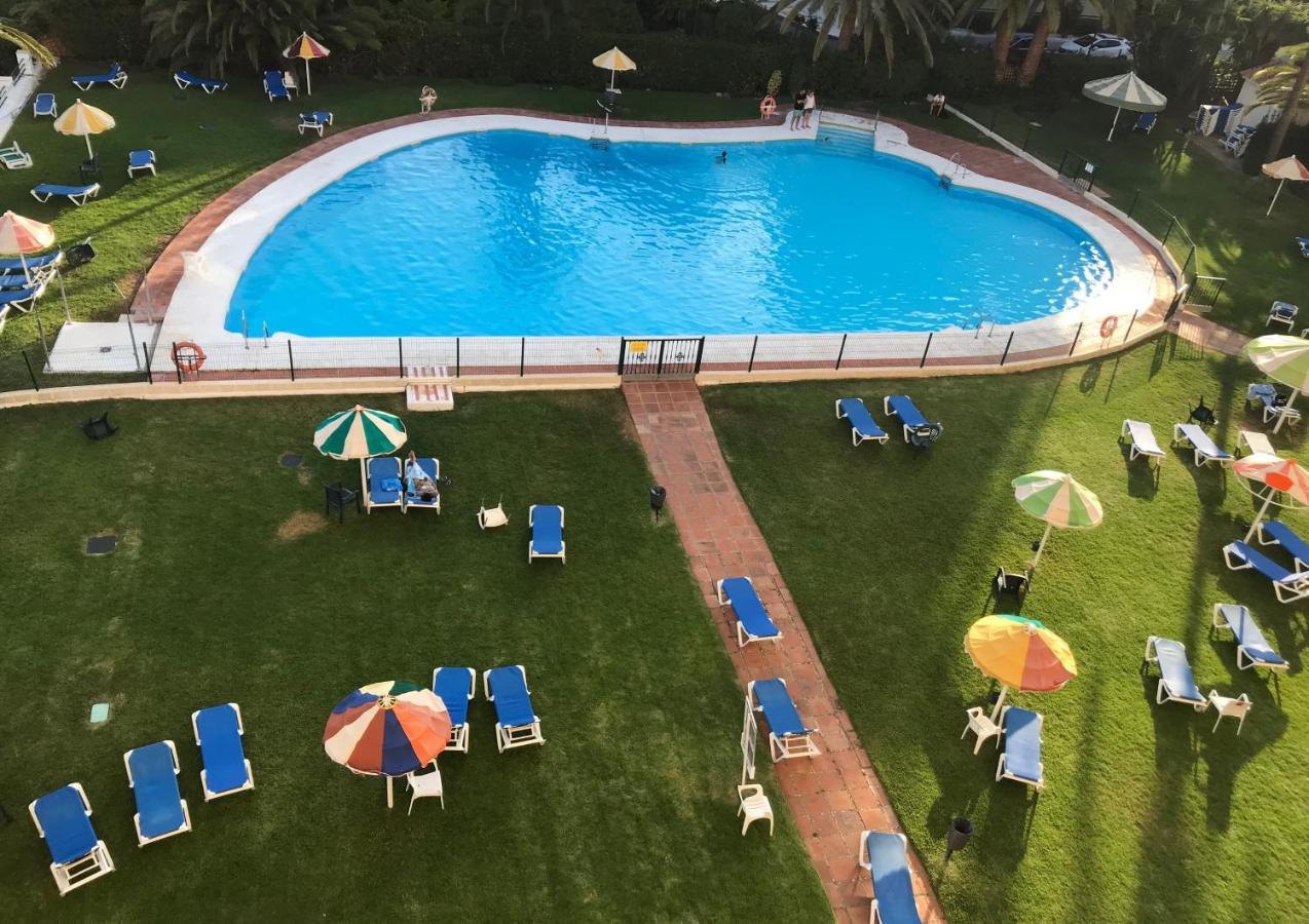 טורמולינוס Apartamentos Calma Rentals מראה חיצוני תמונה